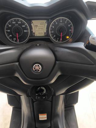 YAMAHA XMAX ABS 